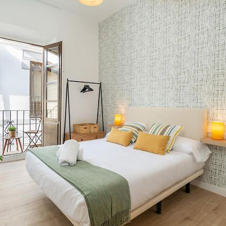 Apartamentos Luna Suites Palacio Dorita グラナダ エクステリア 写真