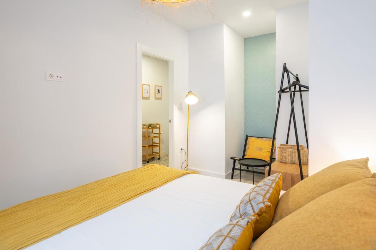 Apartamentos Luna Suites Palacio Dorita グラナダ エクステリア 写真