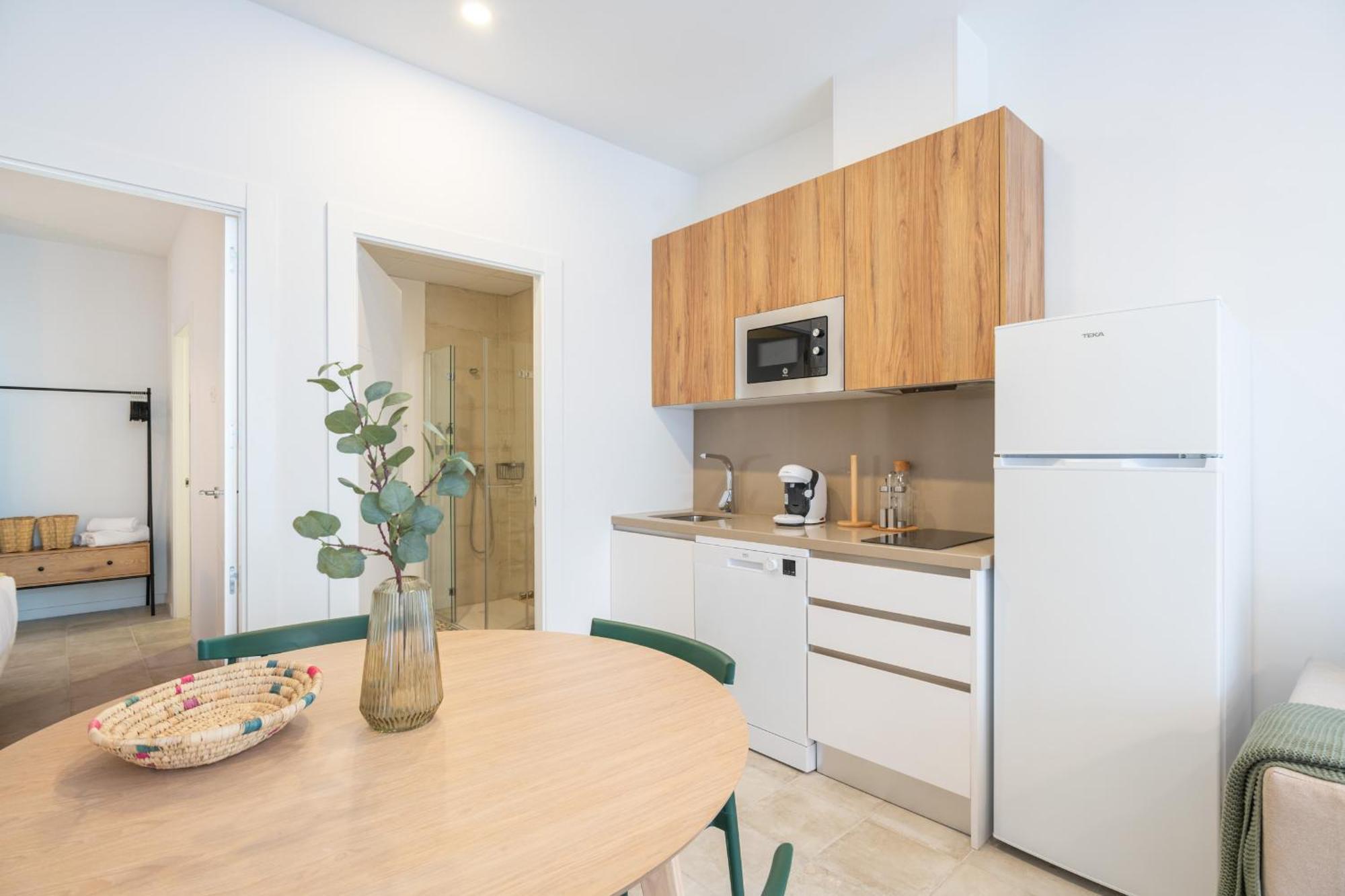 Apartamentos Luna Suites Palacio Dorita グラナダ エクステリア 写真