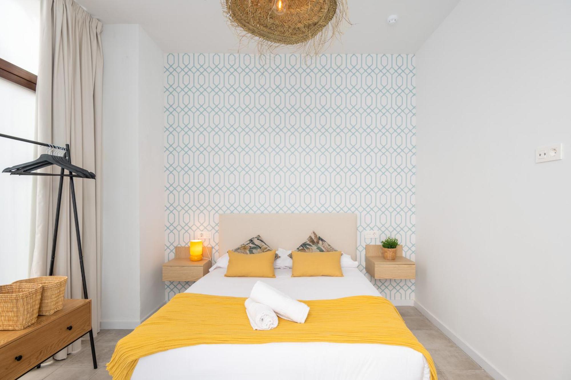 Apartamentos Luna Suites Palacio Dorita グラナダ エクステリア 写真